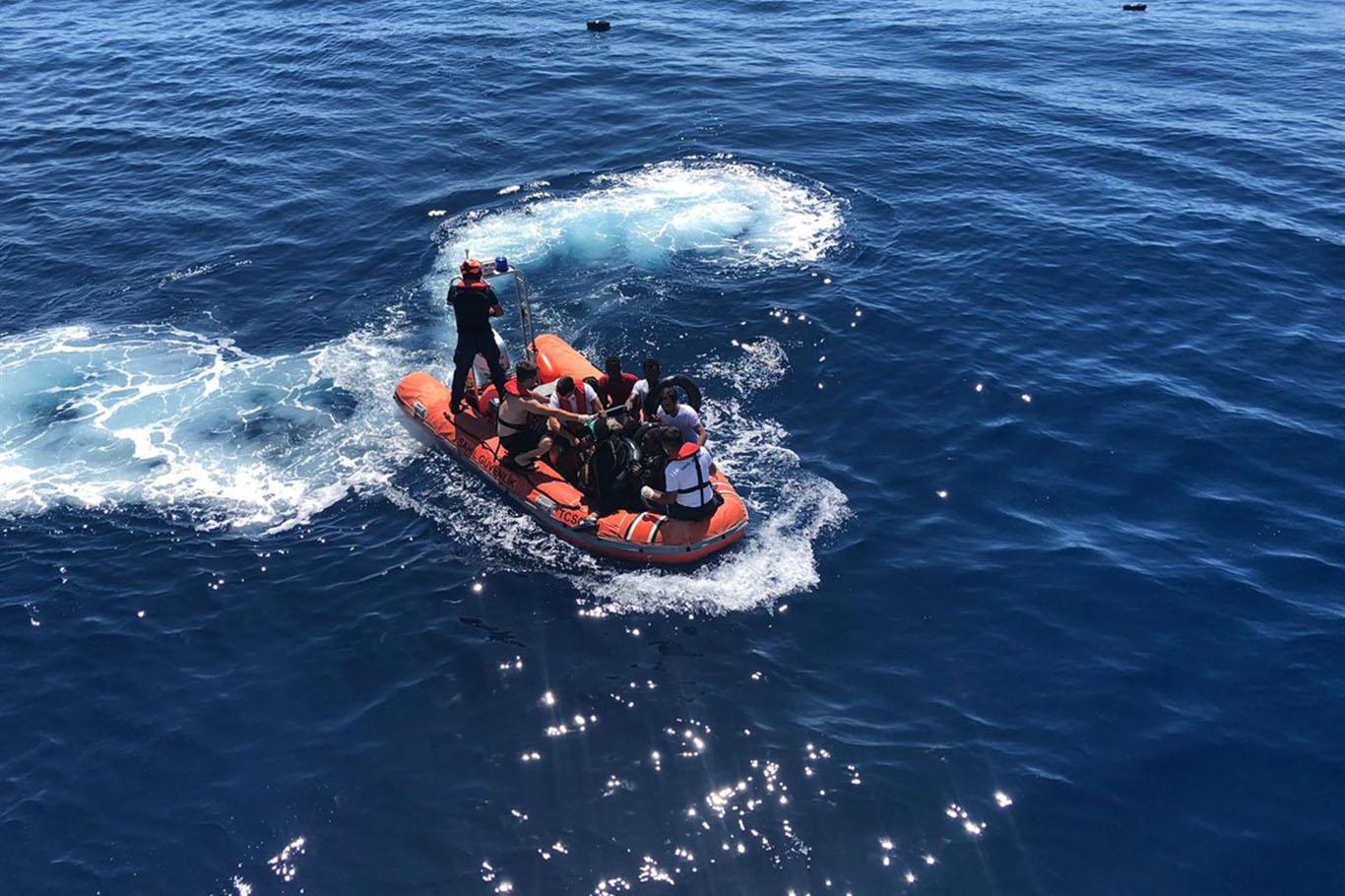 66 irregular migrants rescued off Turkey's Aegean and Mediterranean coasts
